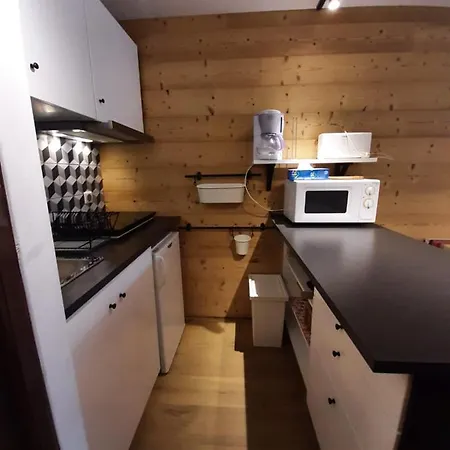 Confortable Style Chalet, Lary Soulan Centre Village, 6 Nuits Minimum Appartement *