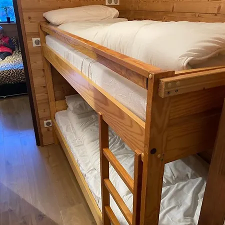Confortable Style Chalet, Lary Soulan Centre Village, 6 Nuits Minimum Appartement